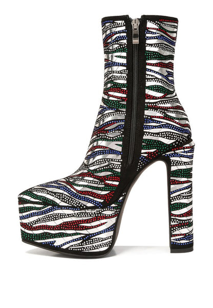 Bold Cartier Pattern Embellishment Platform Boots