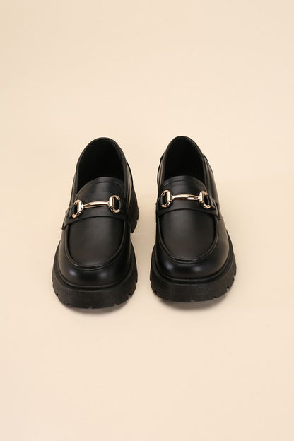 Bold sophisticated Horse-Bit Loafer