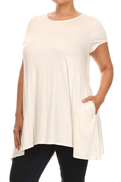 Short sleeves Side pockets Tunic top - BoldlyCurvy